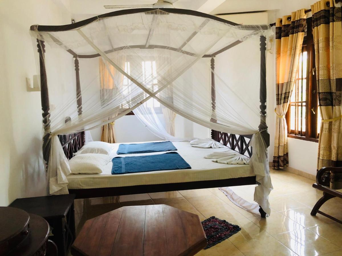 Bed and Breakfast Blue Sea View Unawatuna Exterior foto