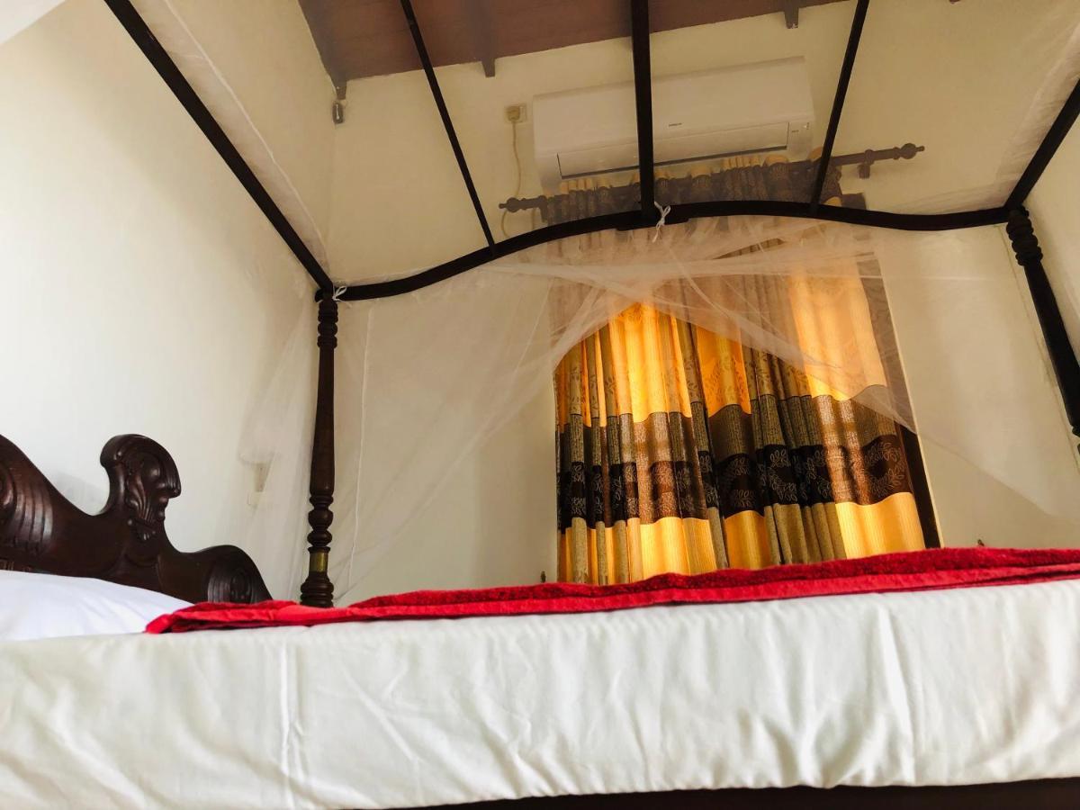 Bed and Breakfast Blue Sea View Unawatuna Exterior foto