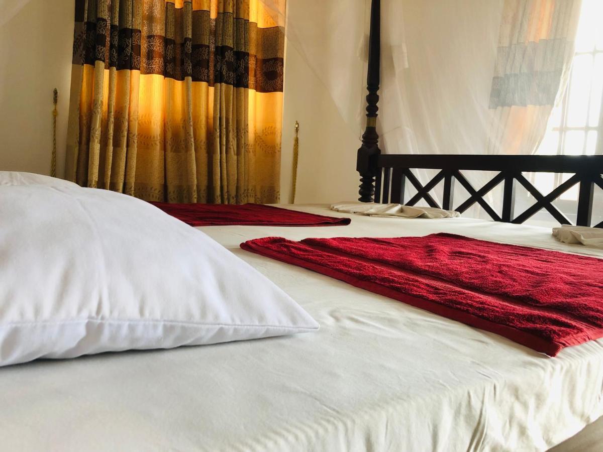 Bed and Breakfast Blue Sea View Unawatuna Exterior foto